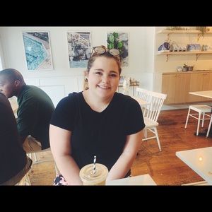 Meet your Posher, Erin